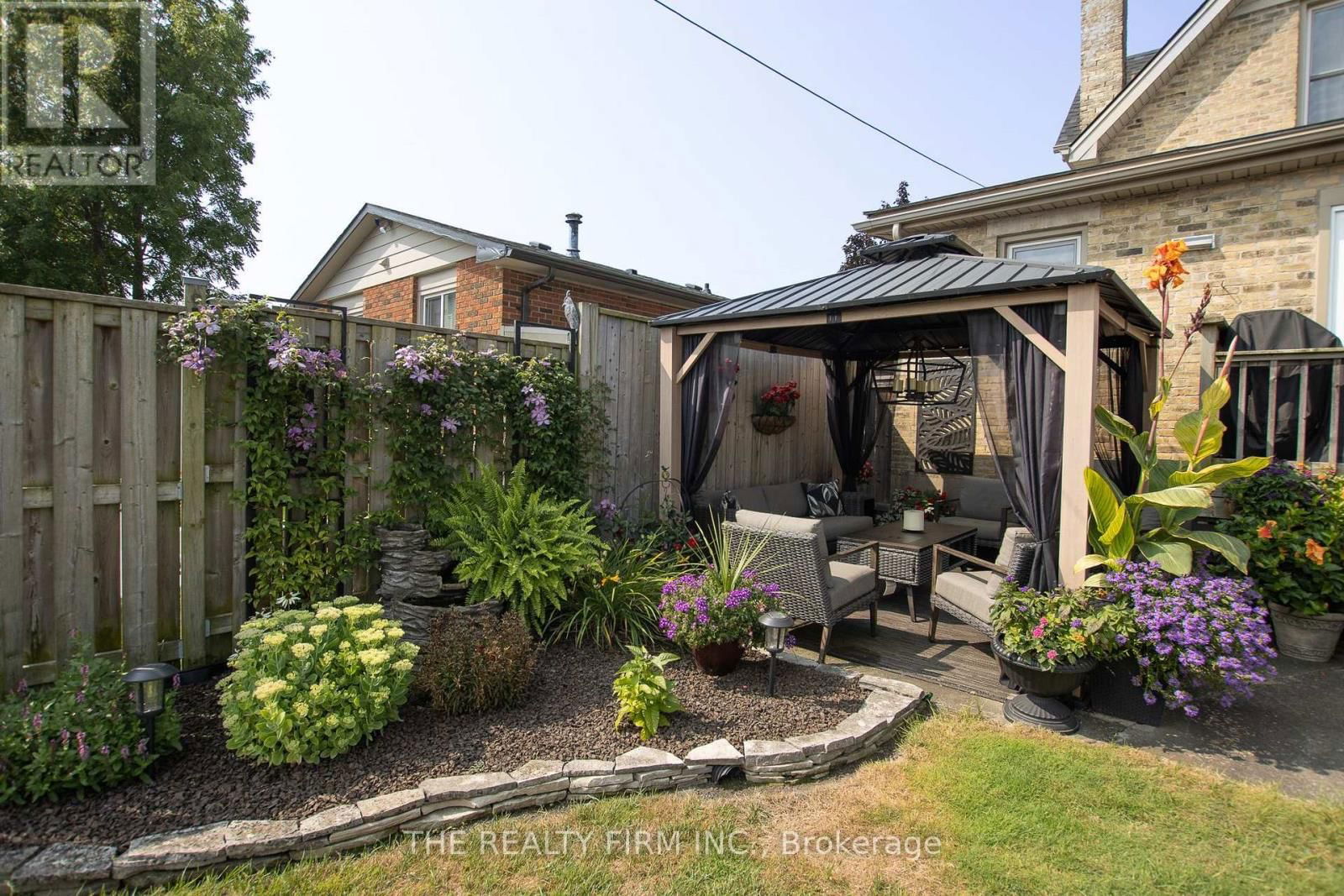 428 SAUL STREET Image 17