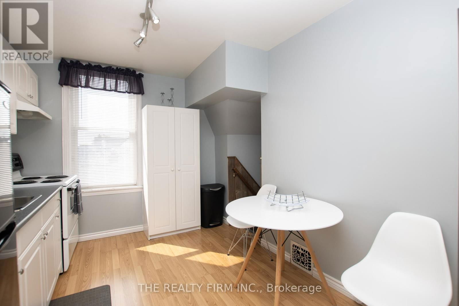 428 SAUL STREET Image 24