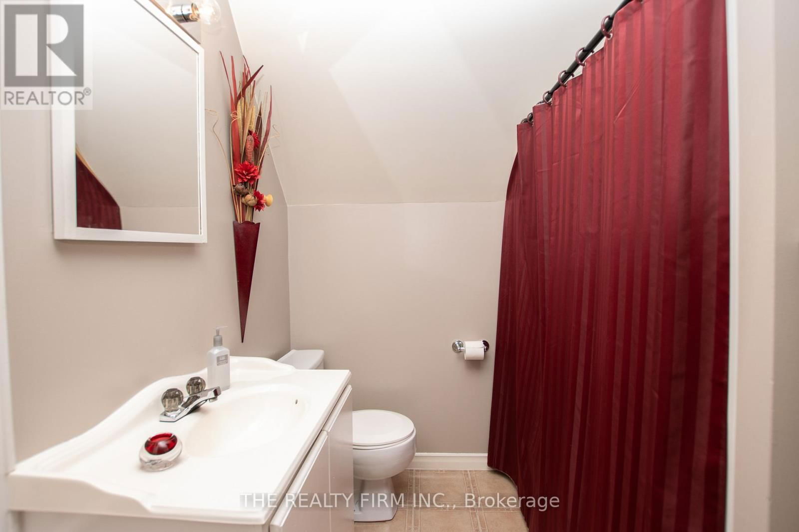 428 SAUL STREET Image 26