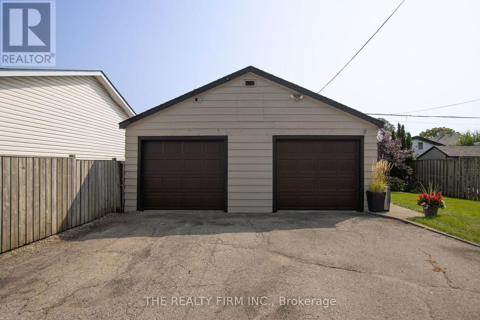428 SAUL STREET Image 29