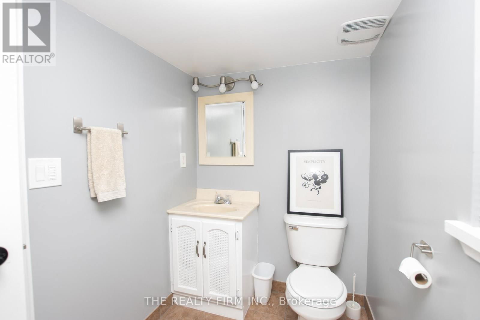428 SAUL STREET Image 32