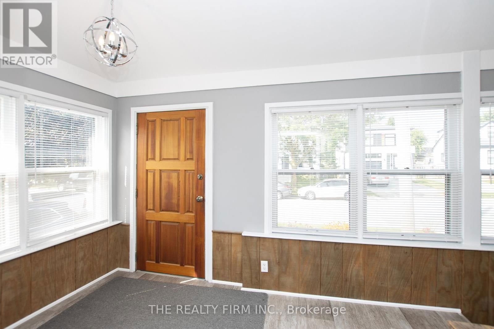 428 SAUL STREET Image 6