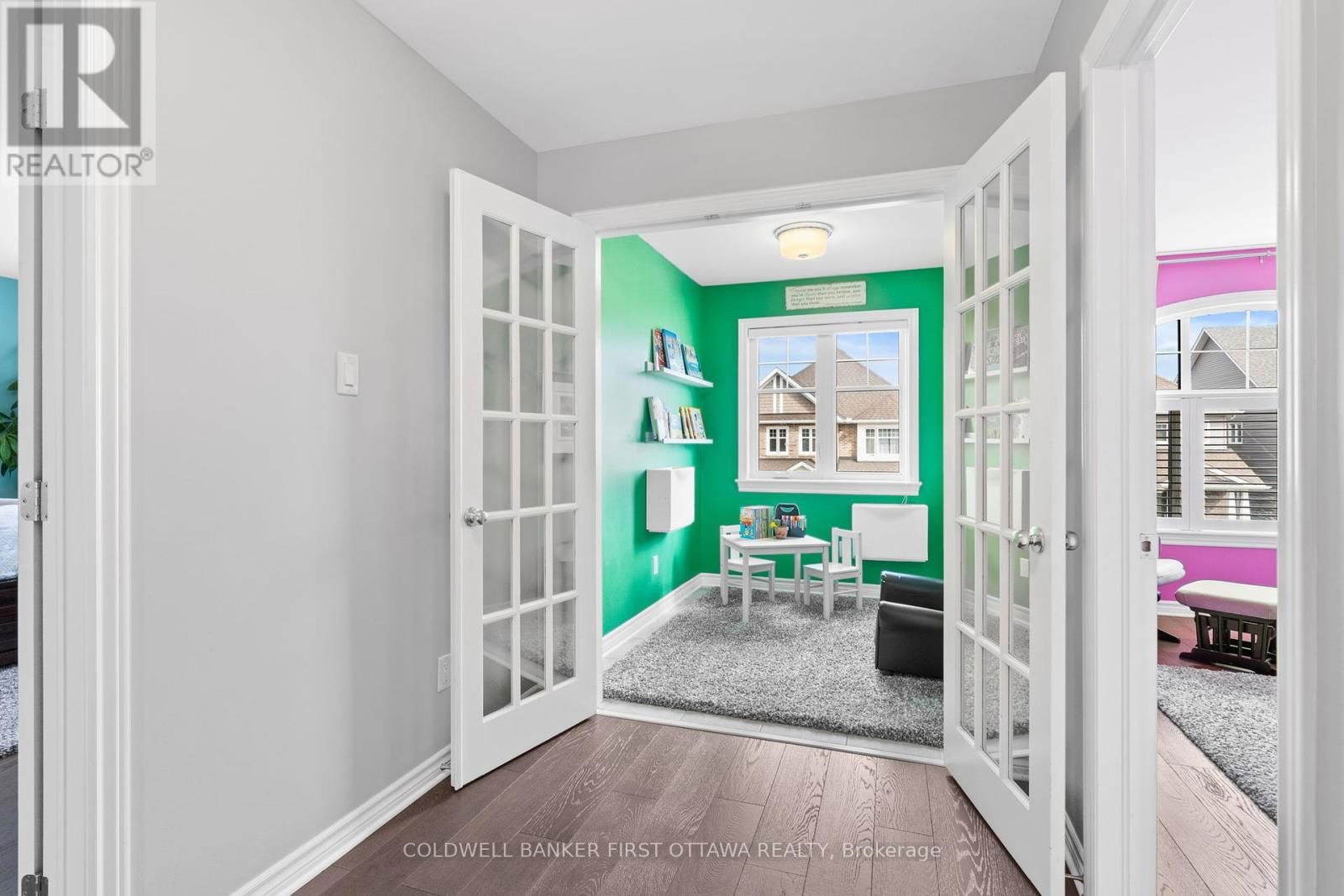 320 BRAMBLING WAY Image 21