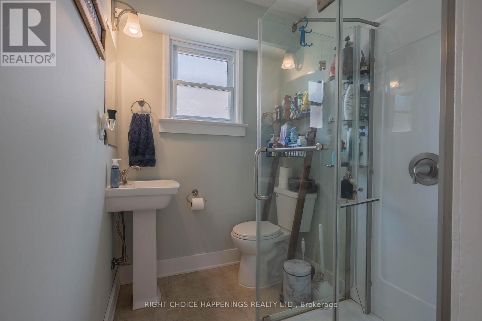 28 OAKLAND AVENUE Image 17