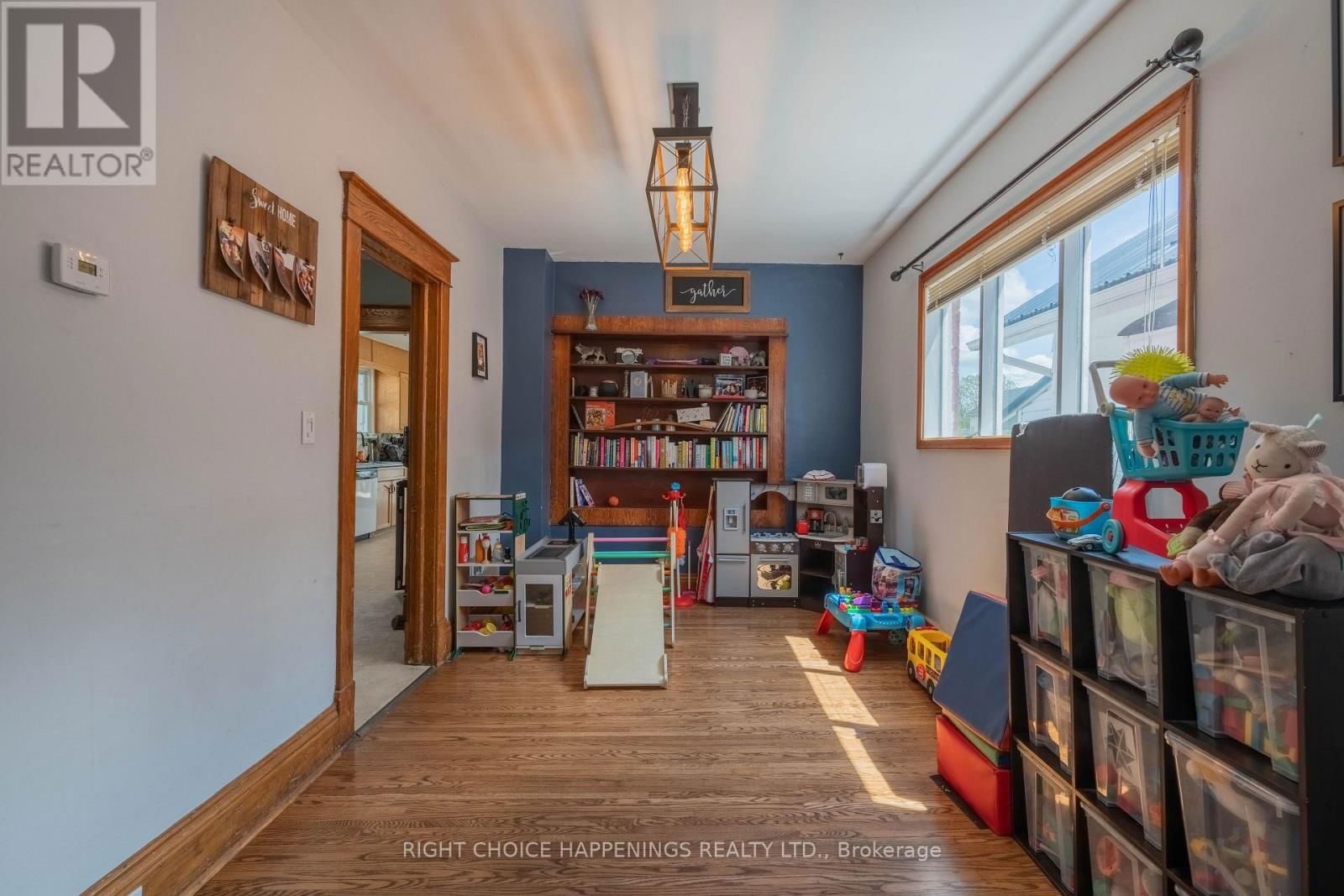 28 OAKLAND AVENUE Image 5