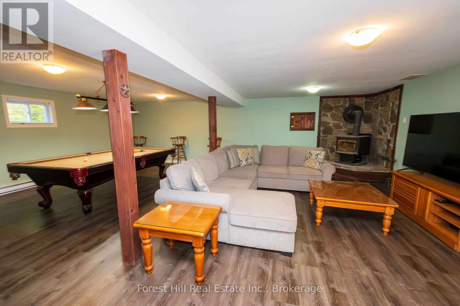 917 PORTAGE ROAD Image 21