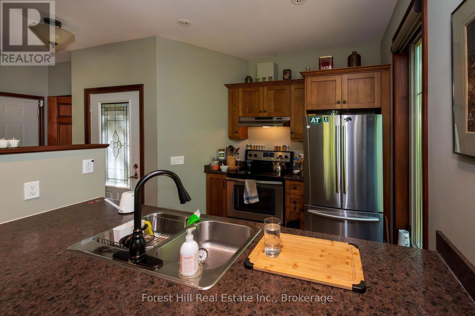 917 PORTAGE ROAD Image 32
