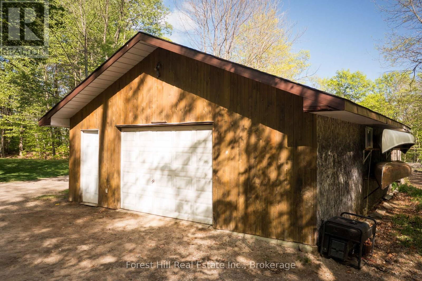 917 PORTAGE ROAD Image 4