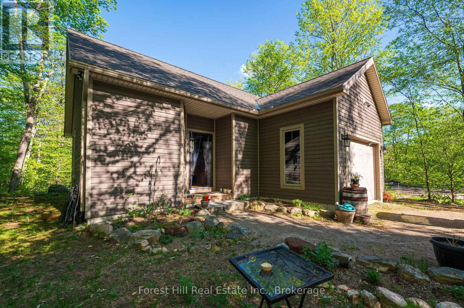 917 PORTAGE ROAD Image 6