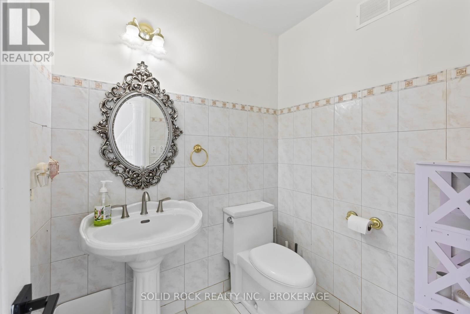 425 KINGSDALE AVENUE Image 25