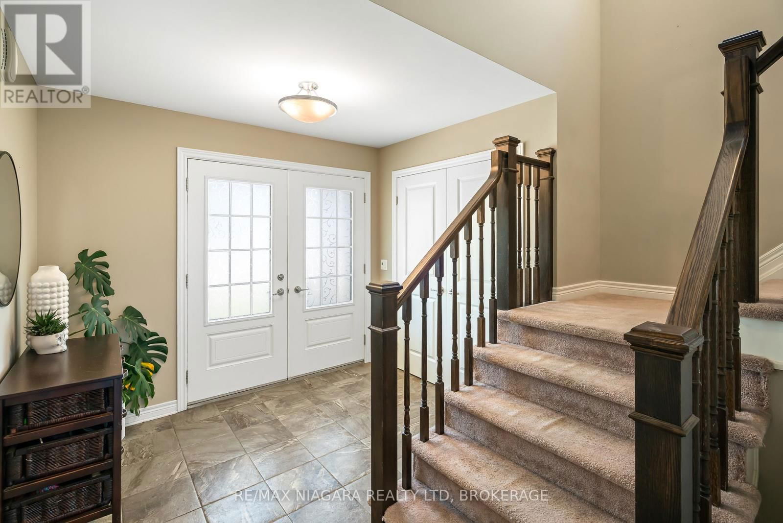 179 CLASSIC AVENUE Image 19