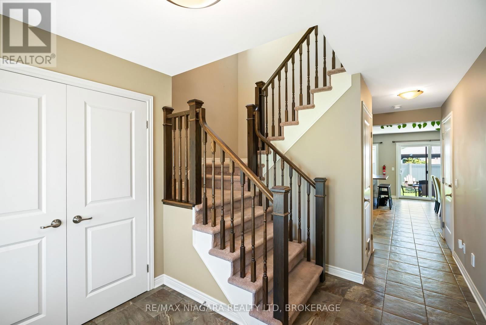 179 CLASSIC AVENUE Image 20