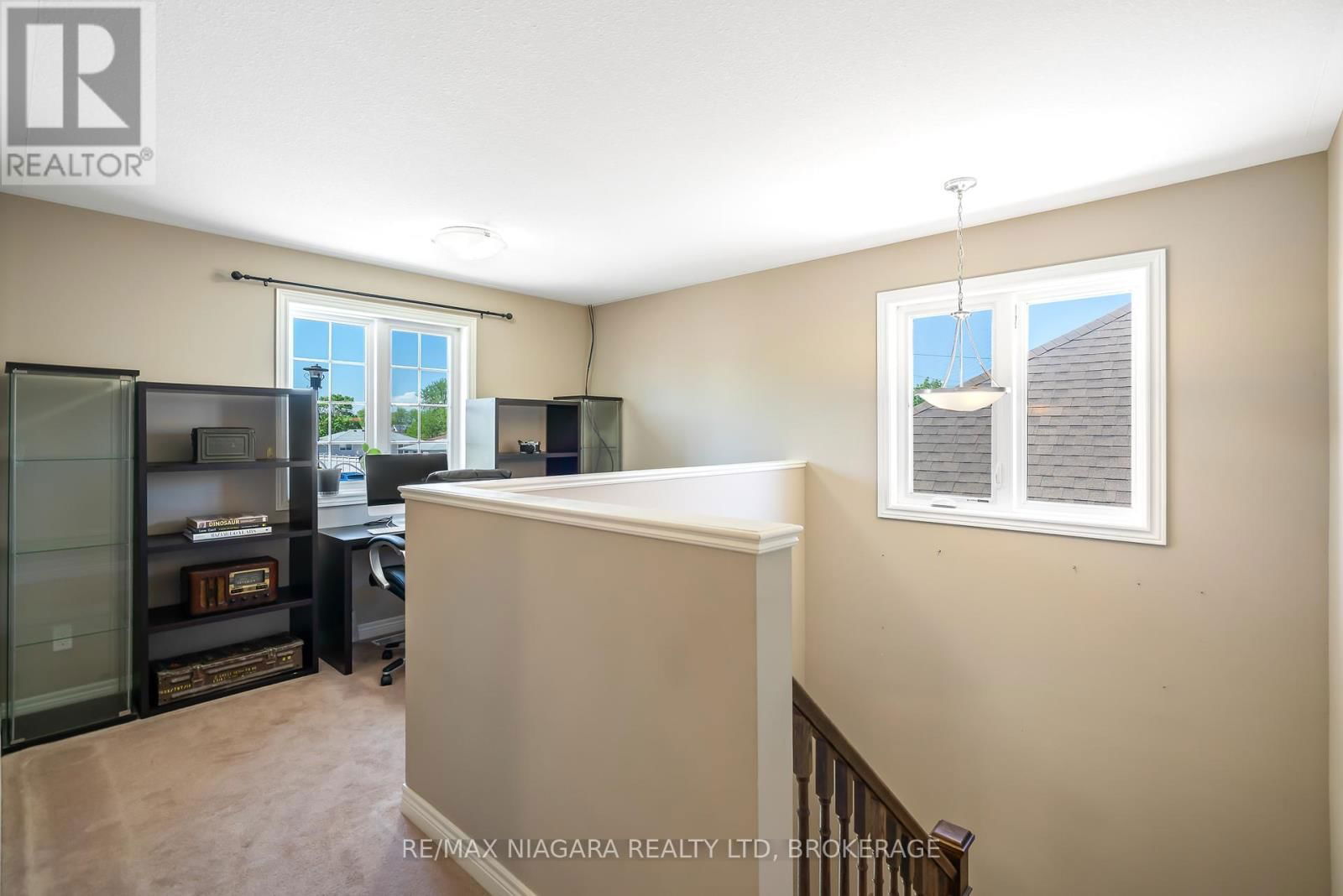 179 CLASSIC AVENUE Image 31