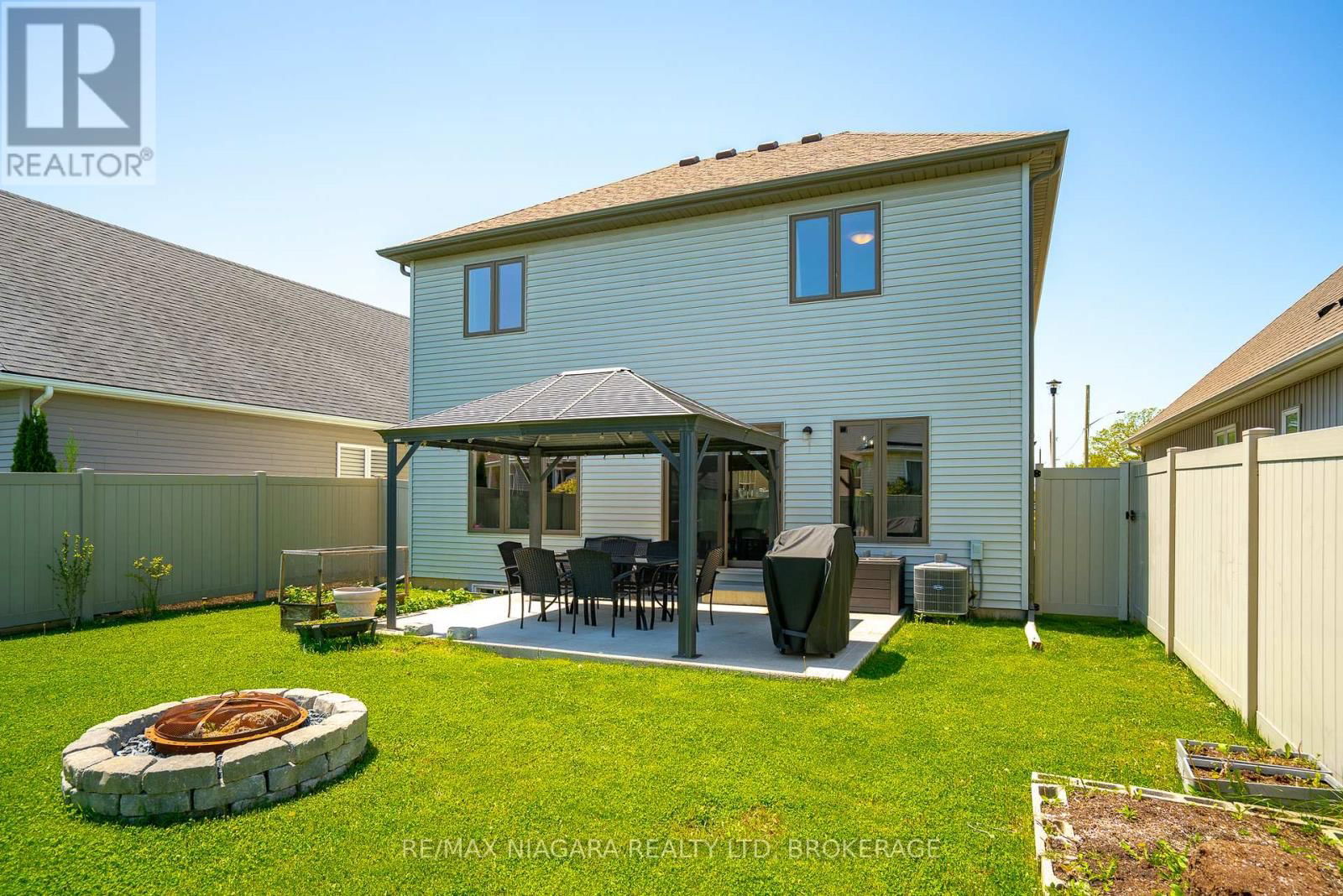 179 CLASSIC AVENUE Image 7