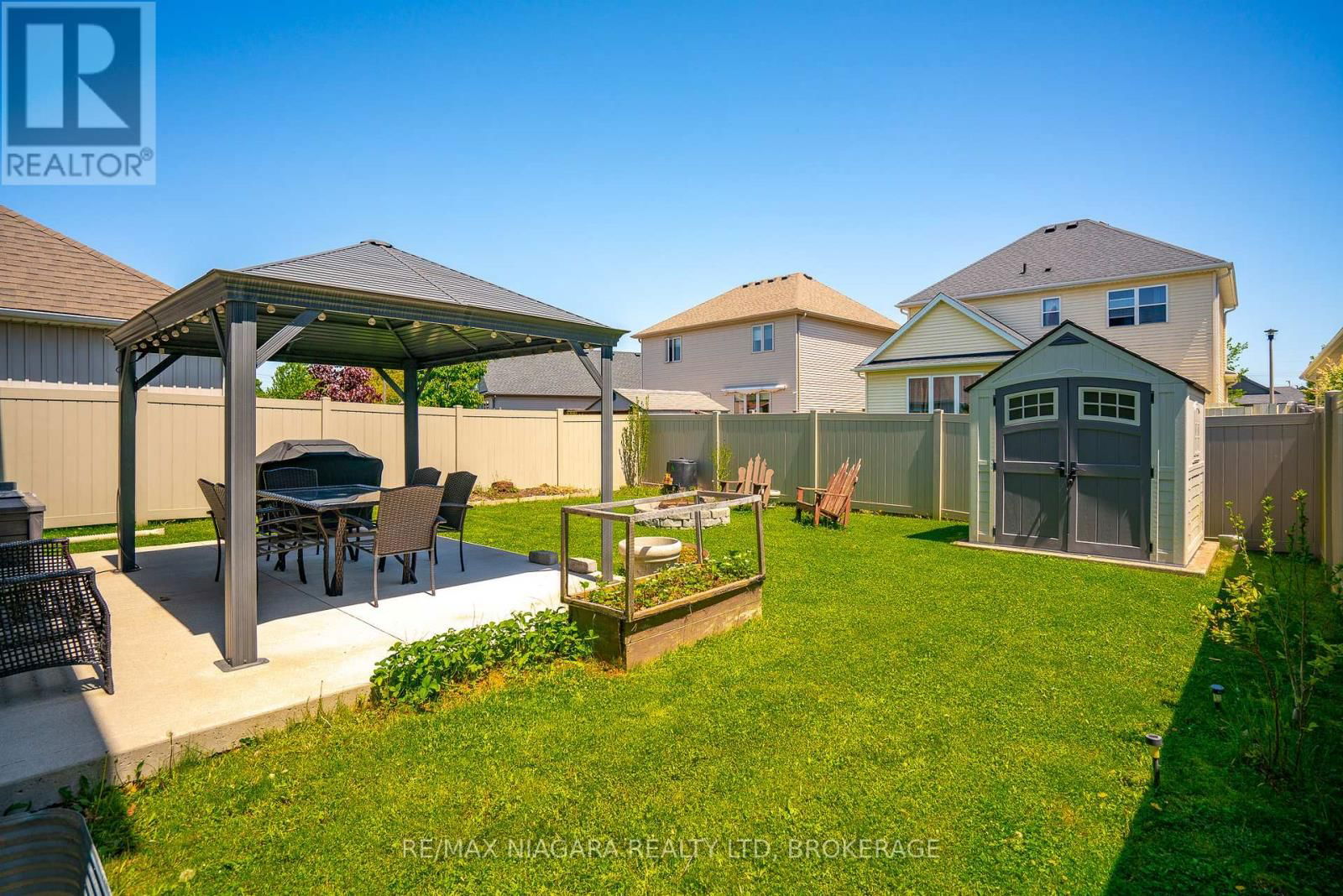 179 CLASSIC AVENUE Image 9