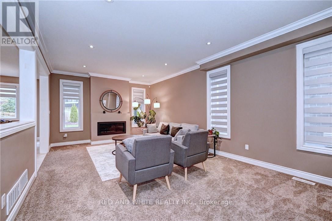 220 LADYSLIPPER DRIVE Image 15
