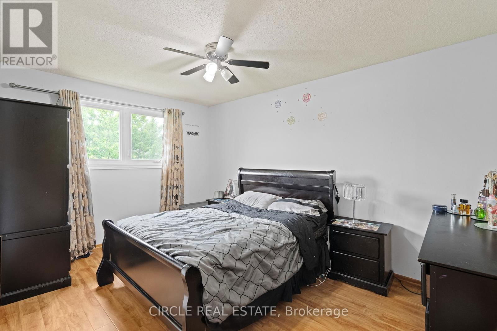 118 BRIDLEWOOD DRIVE Image 16