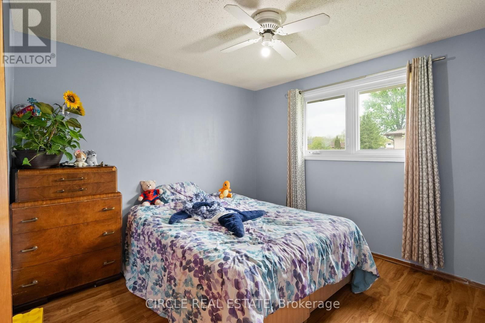 118 BRIDLEWOOD DRIVE Image 18