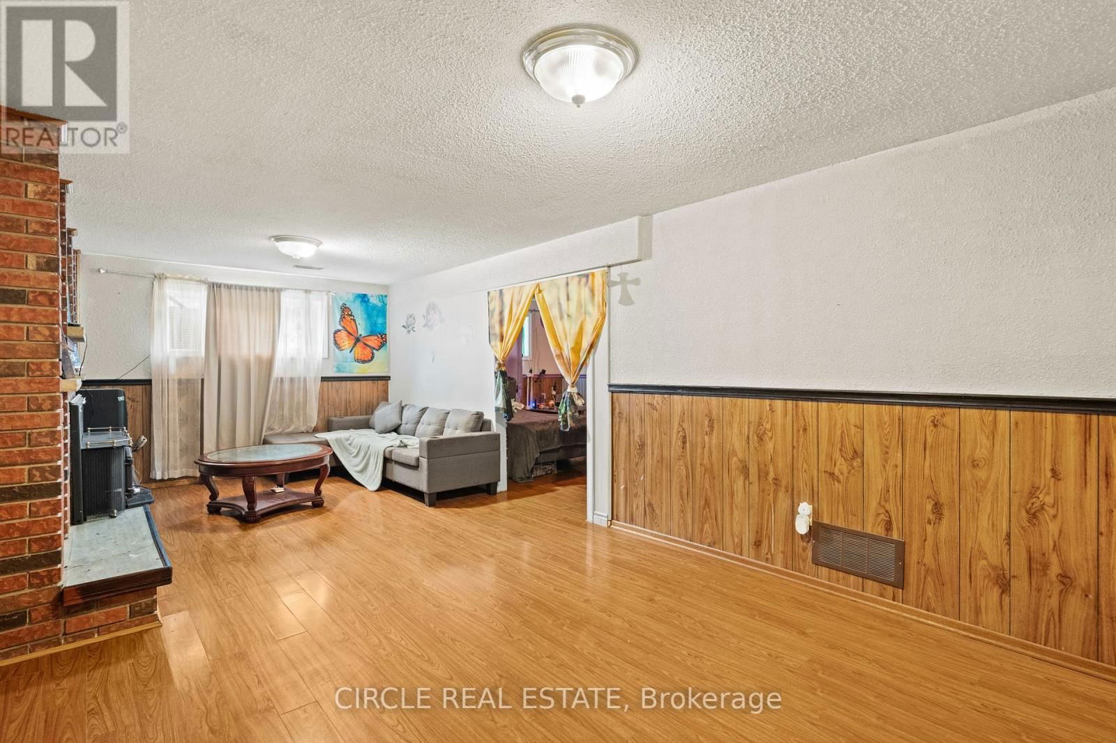 118 BRIDLEWOOD DRIVE Image 22