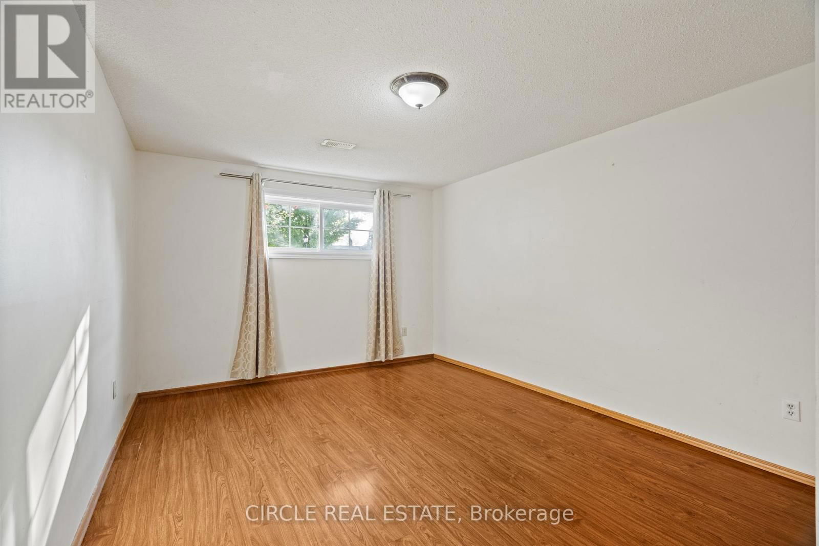 118 BRIDLEWOOD DRIVE Image 24