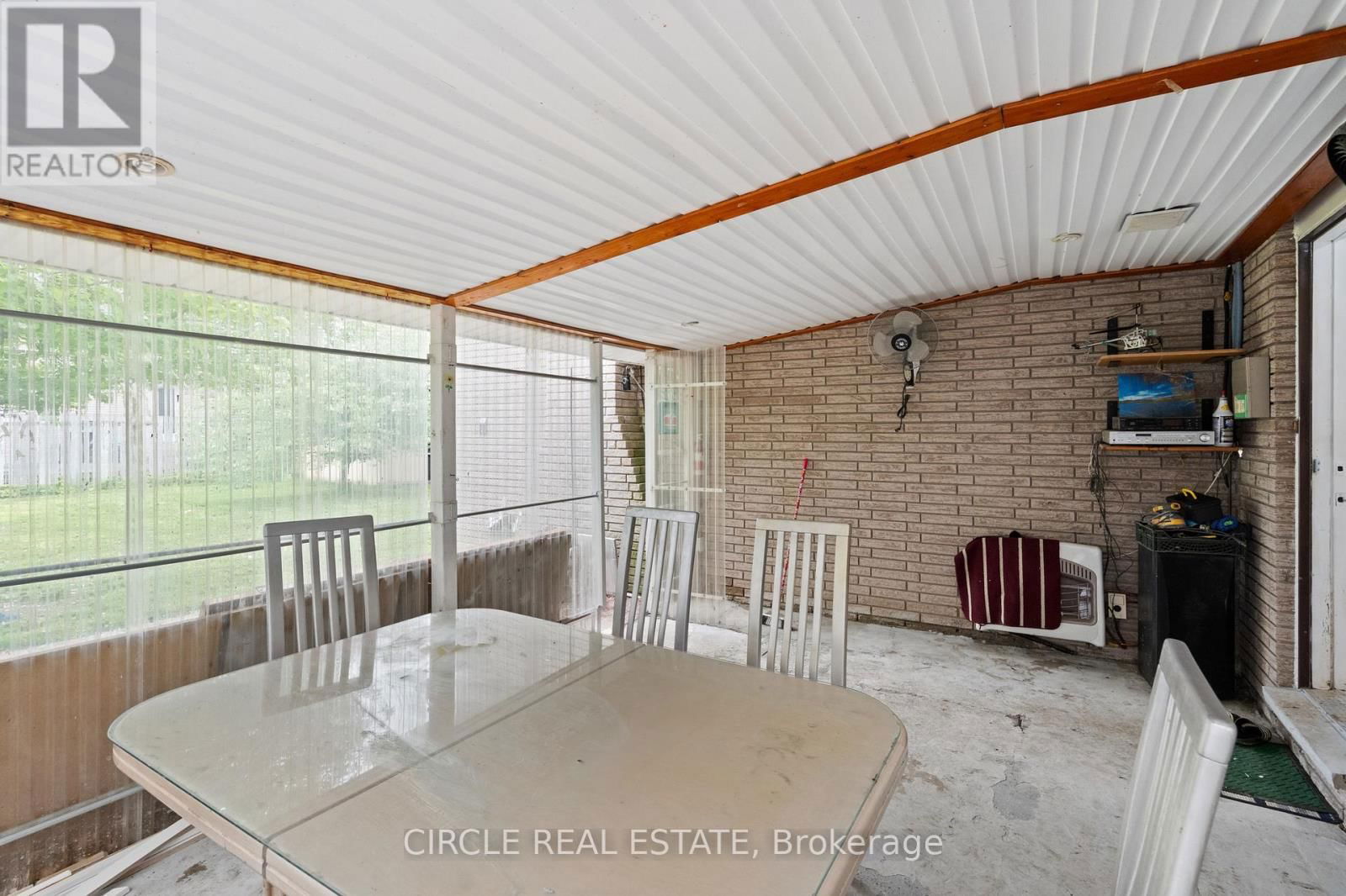 118 BRIDLEWOOD DRIVE Image 31