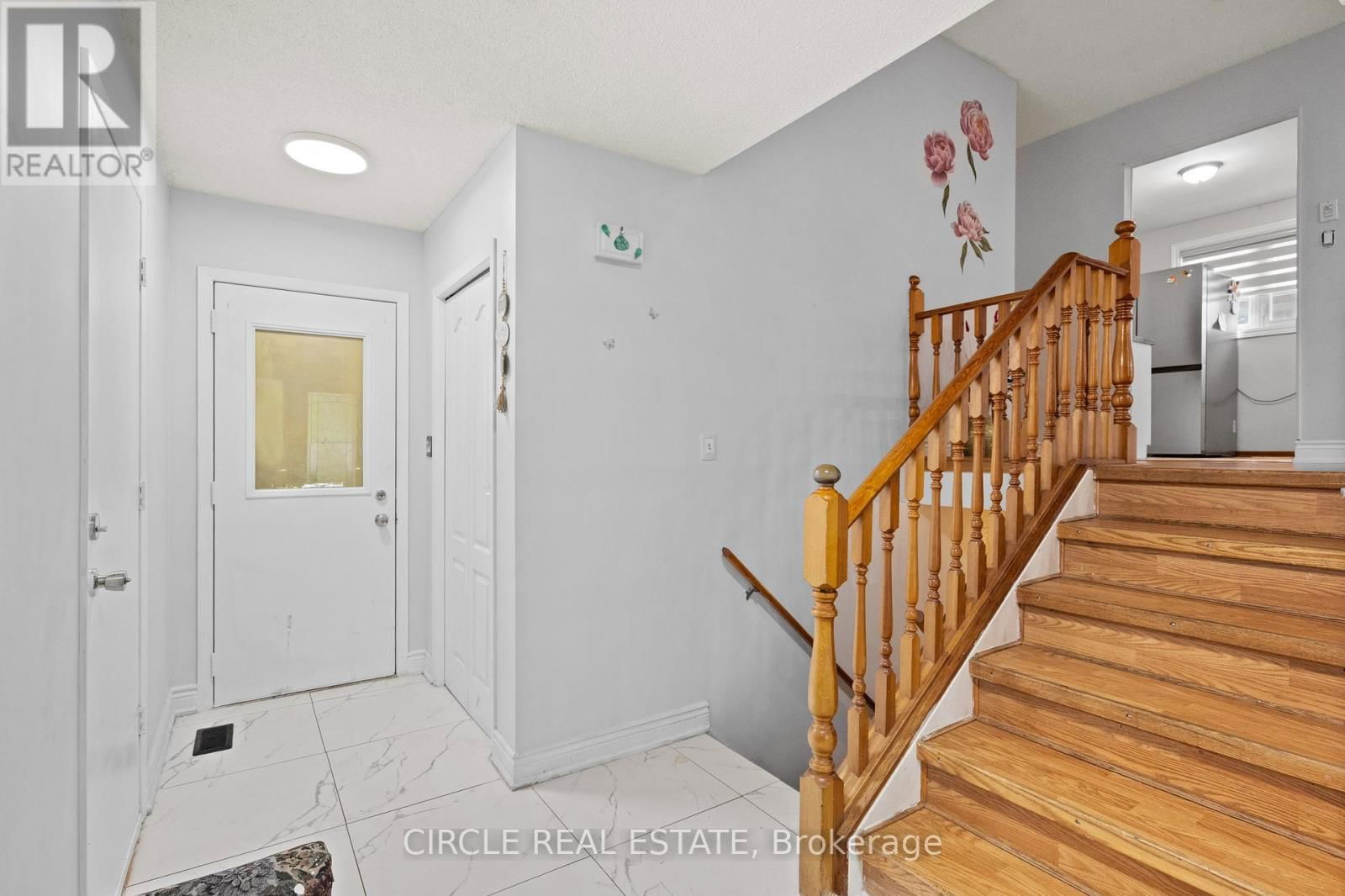 118 BRIDLEWOOD DRIVE Image 6