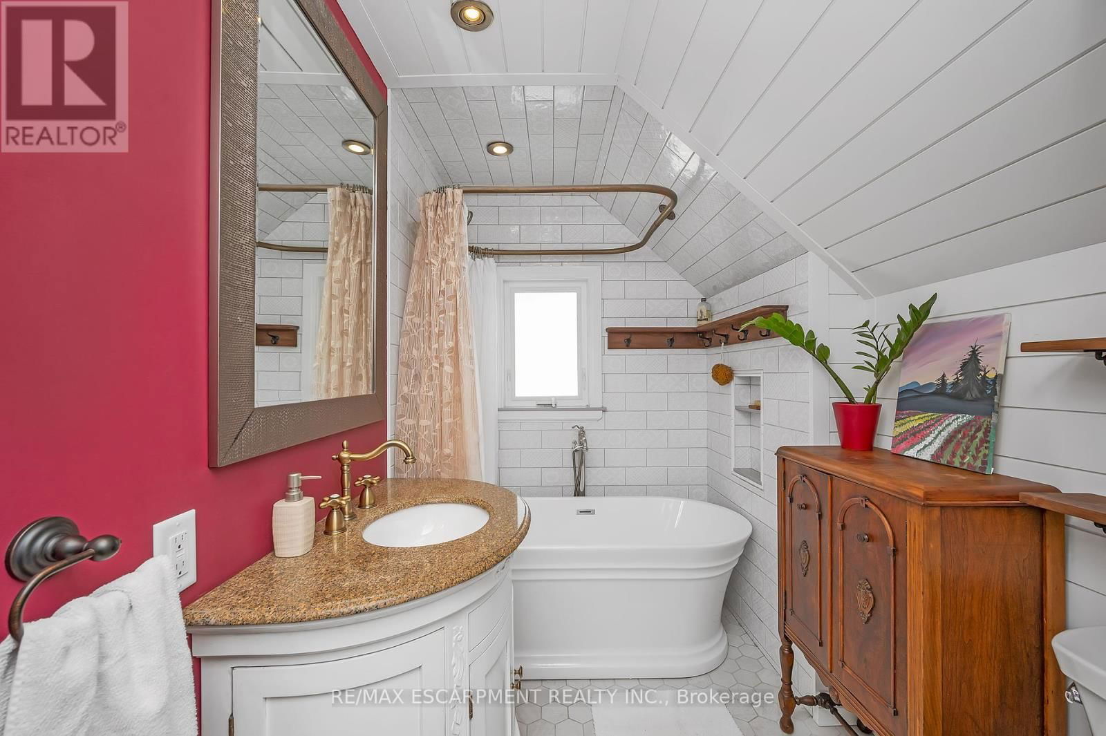 24 ROBINSON STREET SOUTH Image 26