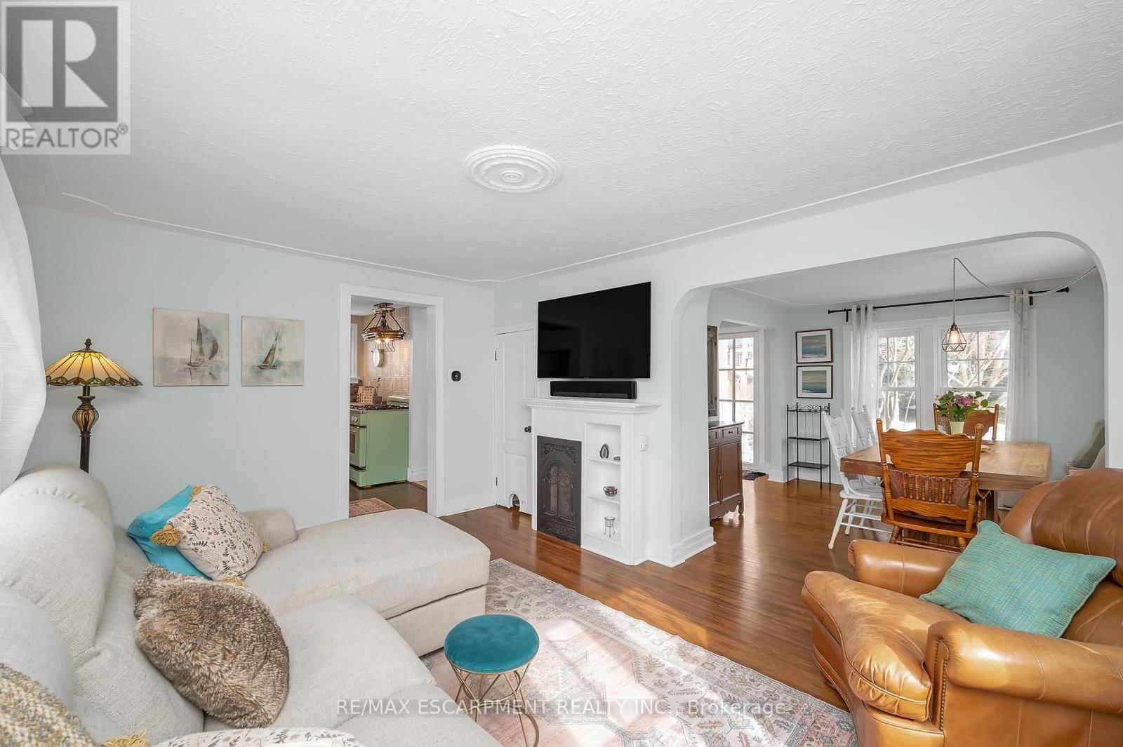 24 ROBINSON STREET SOUTH Image 14