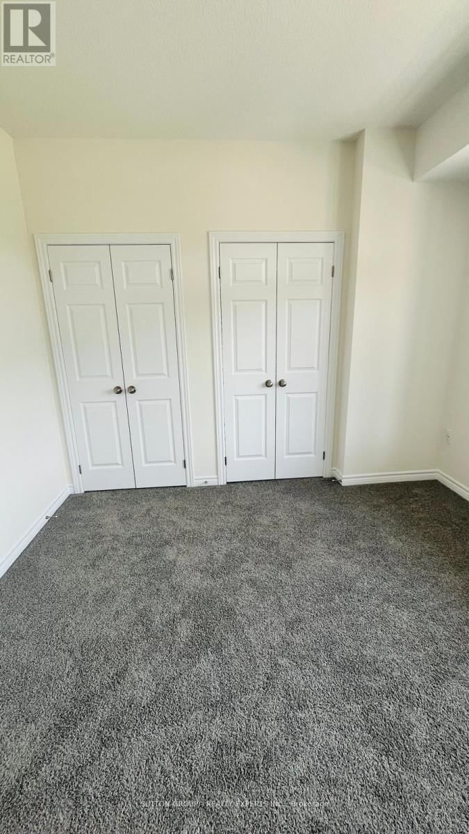 24 LOMOND LANE Image 15