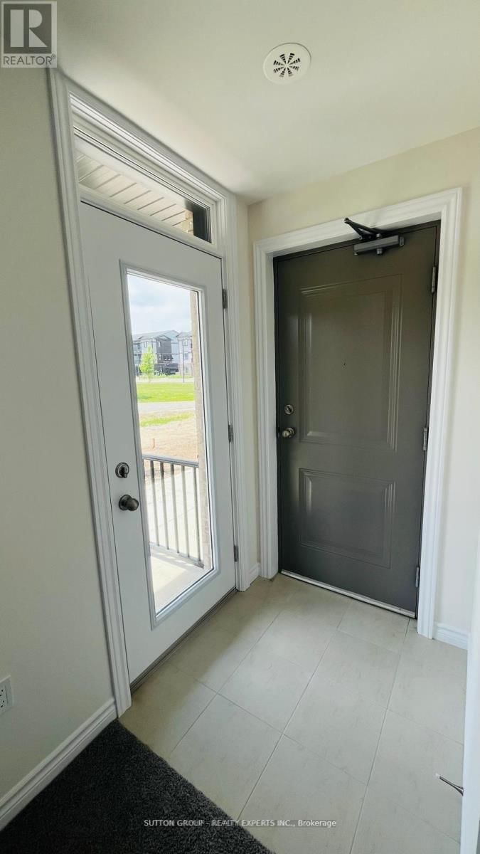 24 LOMOND LANE Image 17