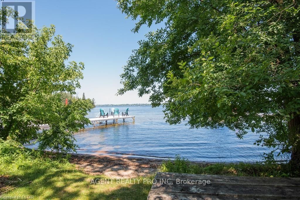 21 ORIOLE ROAD Image 47