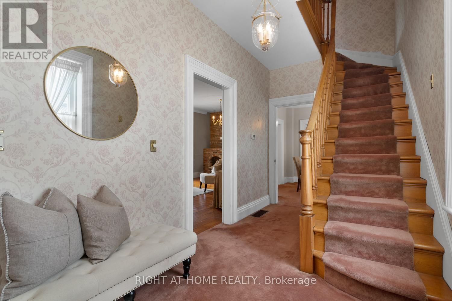 29 REGENT STREET Image 7