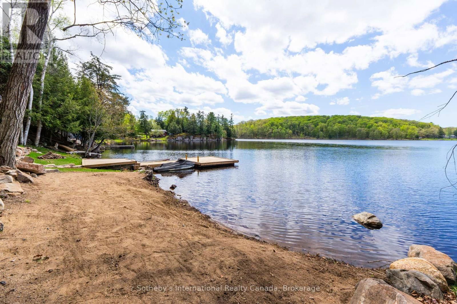 62 MILL LAKE TRAIL Image 44