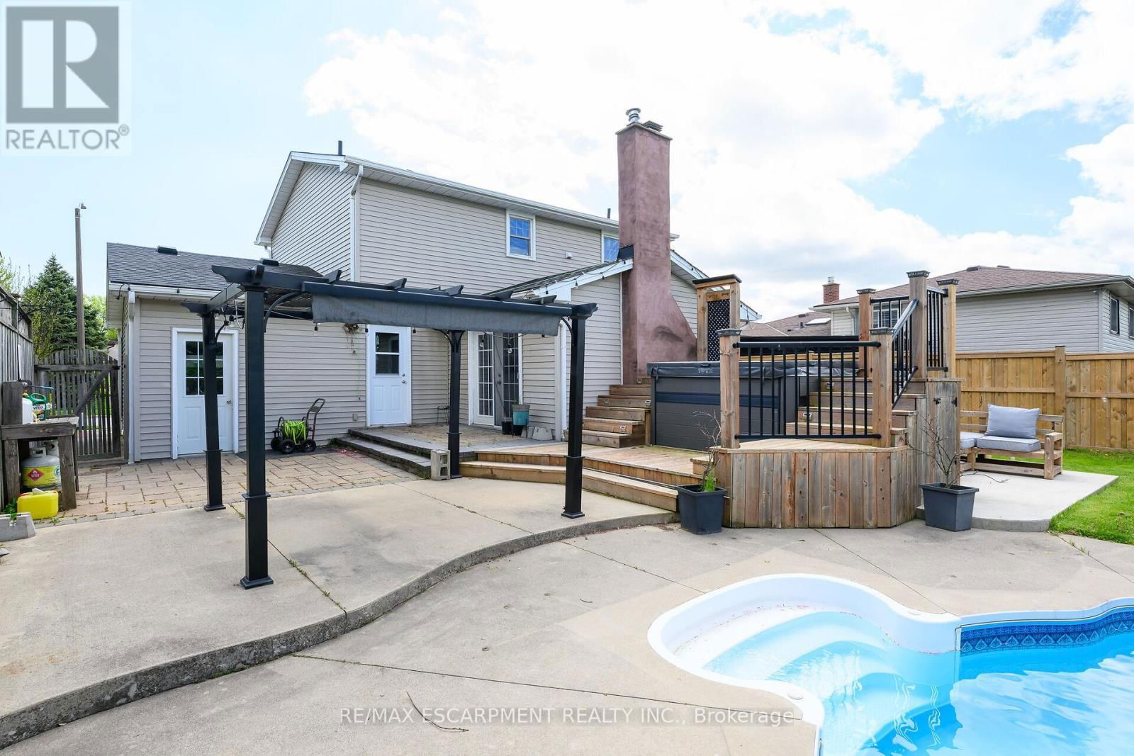 7663 RONNIE CRESCENT Image 48