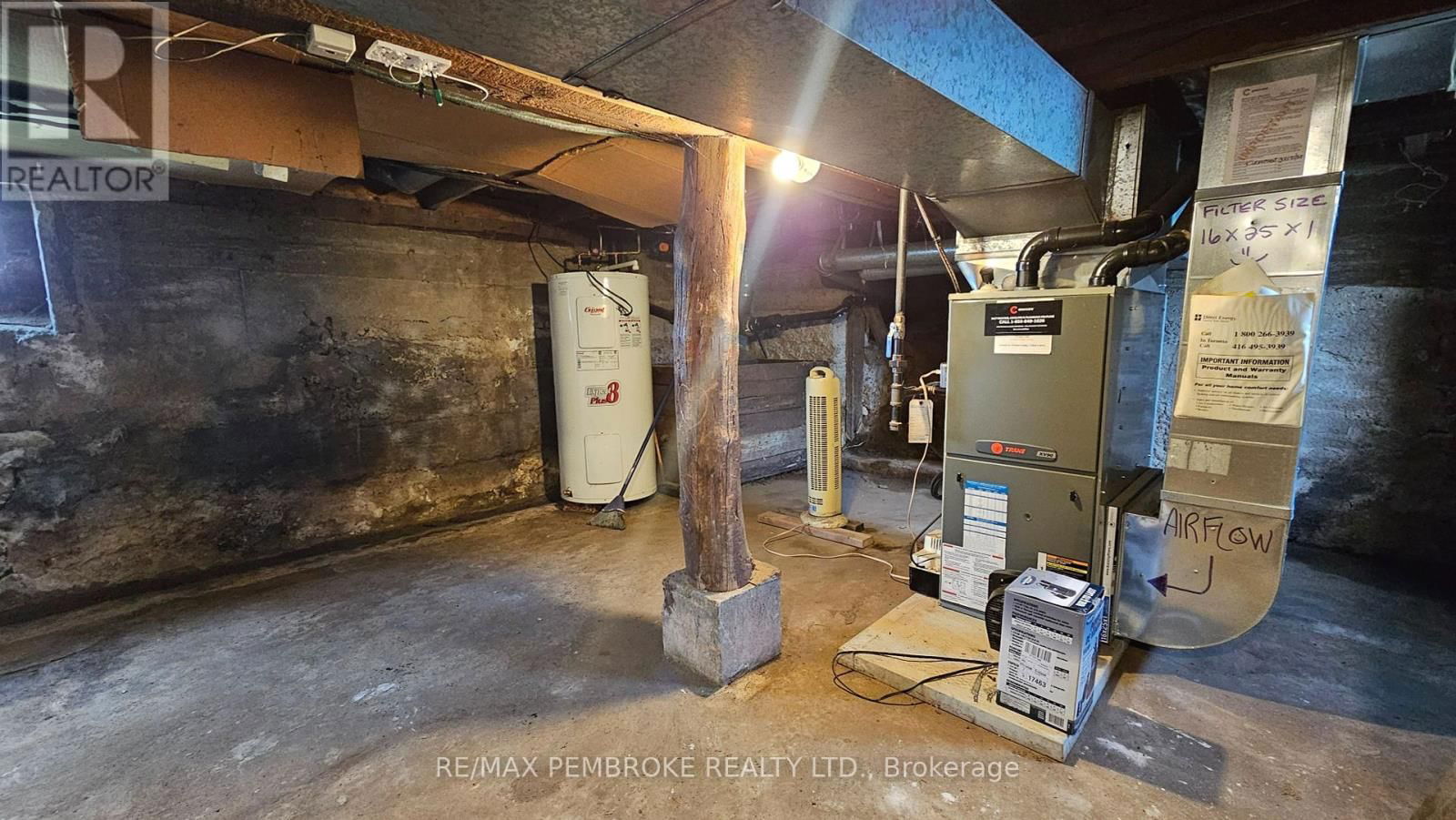 1110 BRONX STREET Image 24