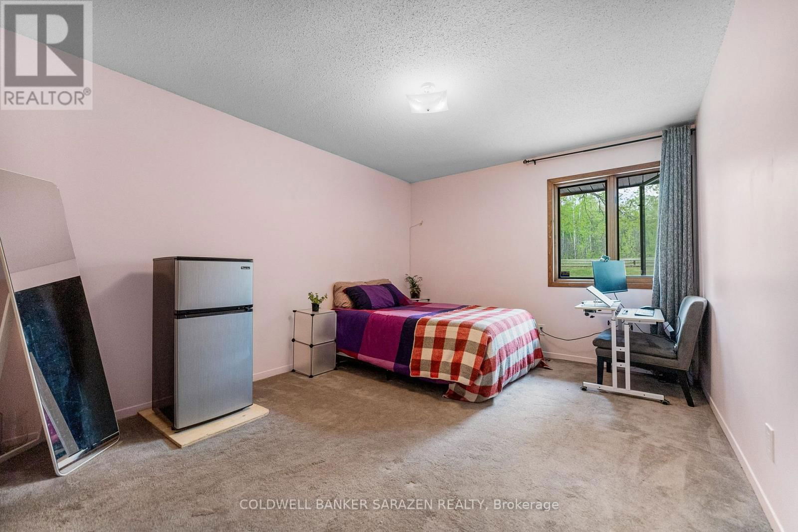 1437 USBORNE STREET Image 16