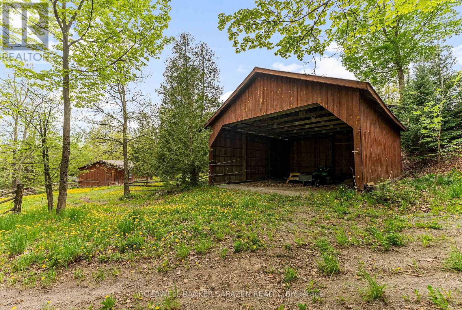 1437 USBORNE STREET Image 38