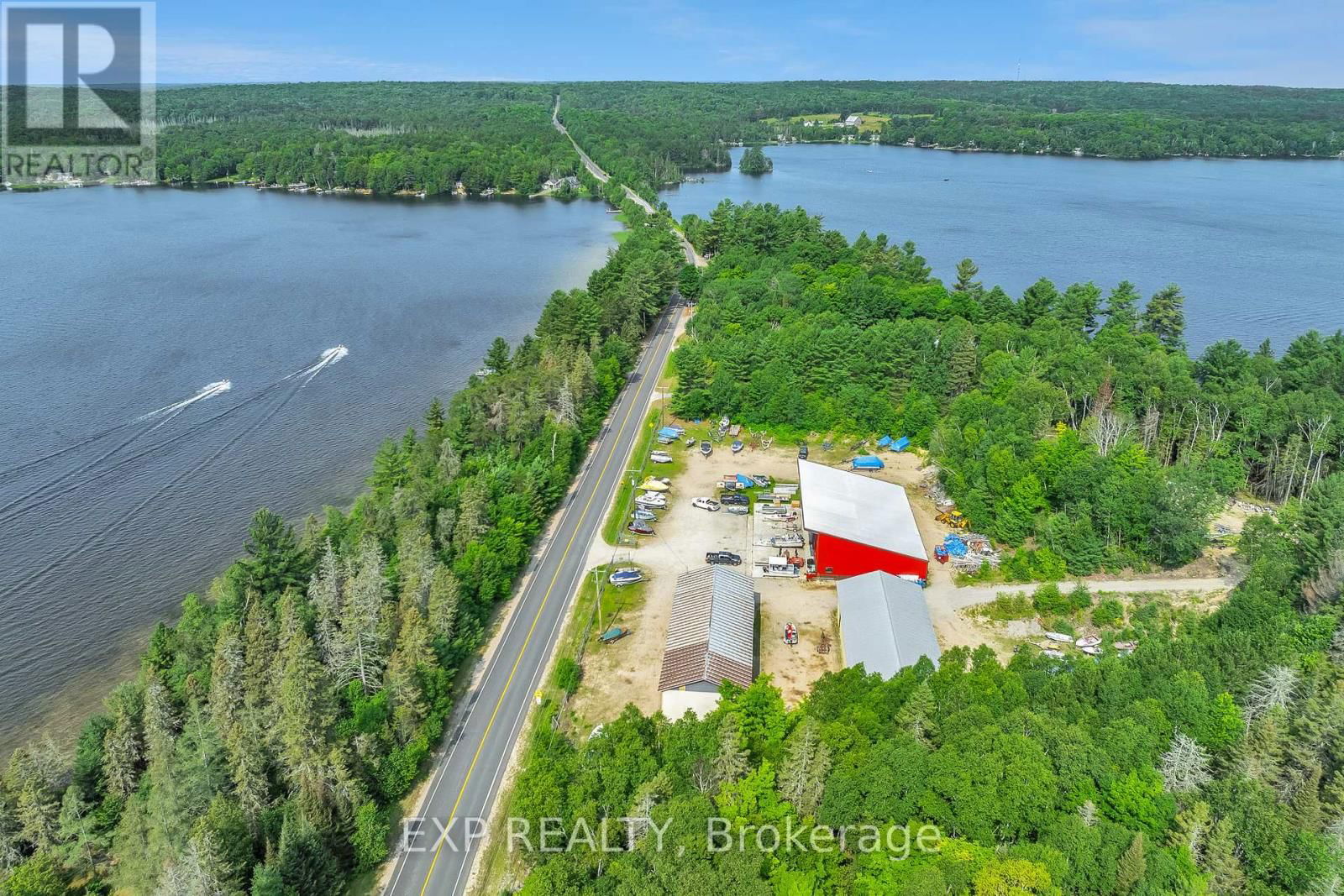 2288 EAGLE LAKE ROAD Image 38