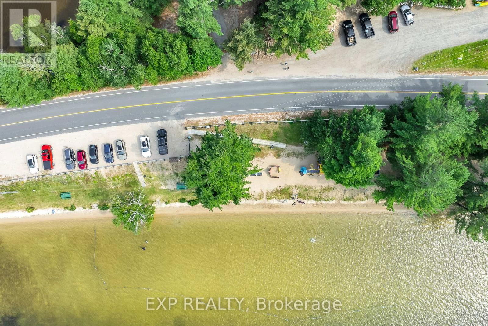 2288 EAGLE LAKE ROAD Image 40