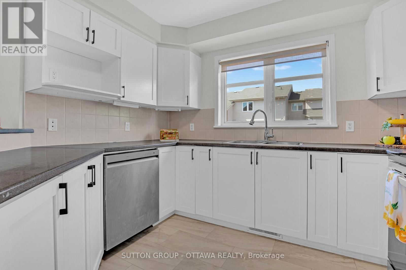 4401 GOLDENEYE WAY Image 13