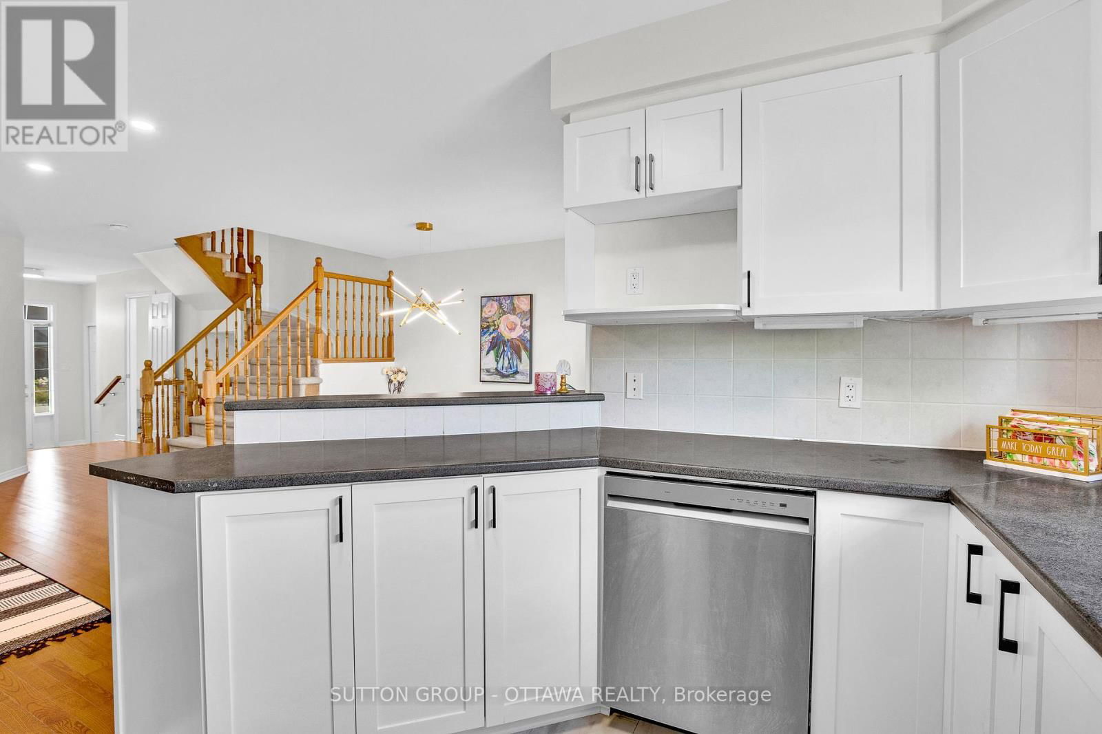 4401 GOLDENEYE WAY Image 14