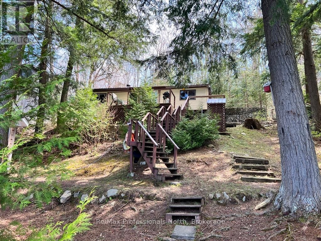1097 CORYLUS LANE Image 1