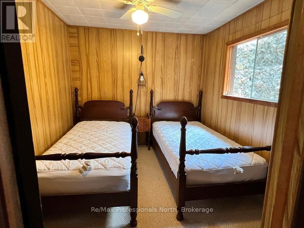 1097 CORYLUS LANE Image 7