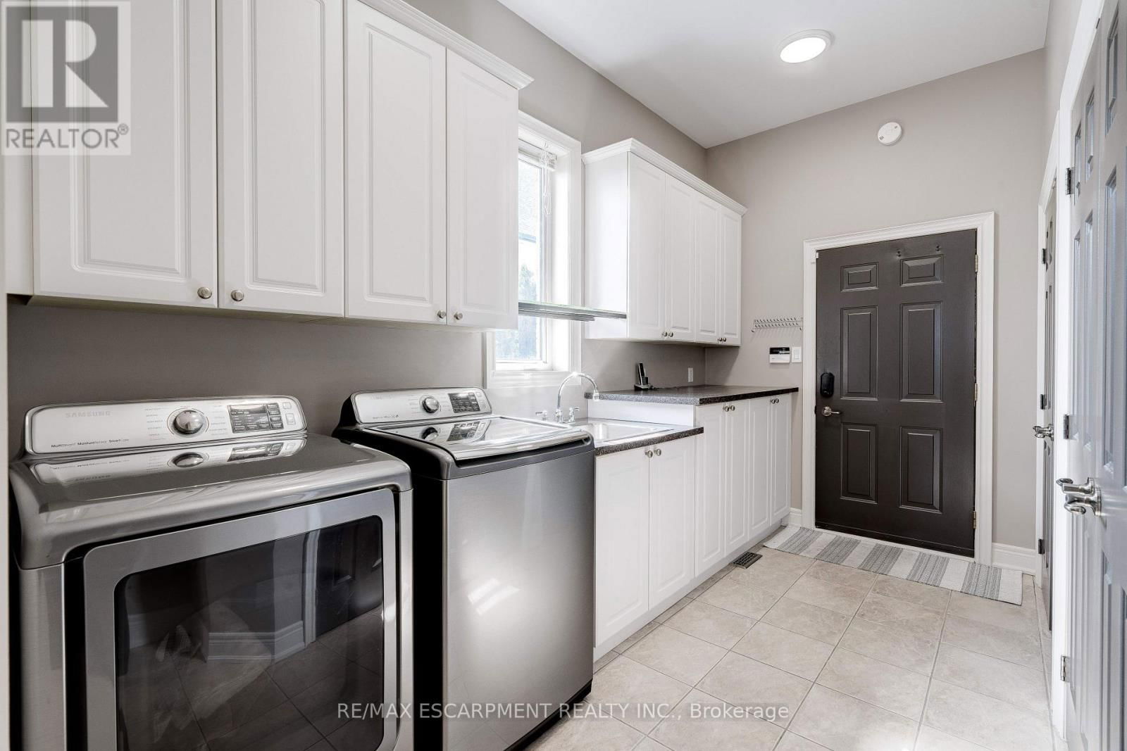 142 WATERCREST DRIVE Image 17
