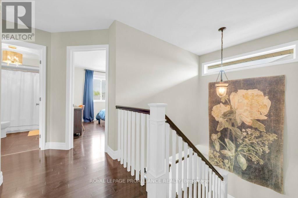 4 MEAGHER PLACE Image 21