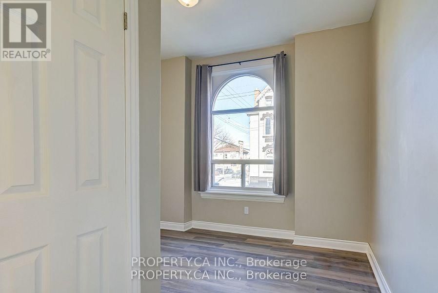 340 CANNON STREET EAST Image 15
