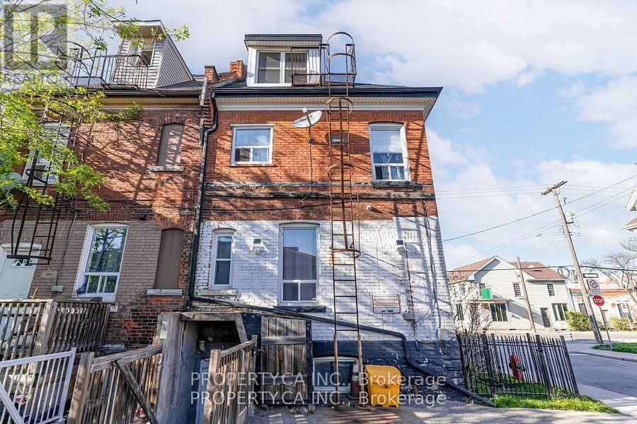 340 CANNON STREET EAST Image 33