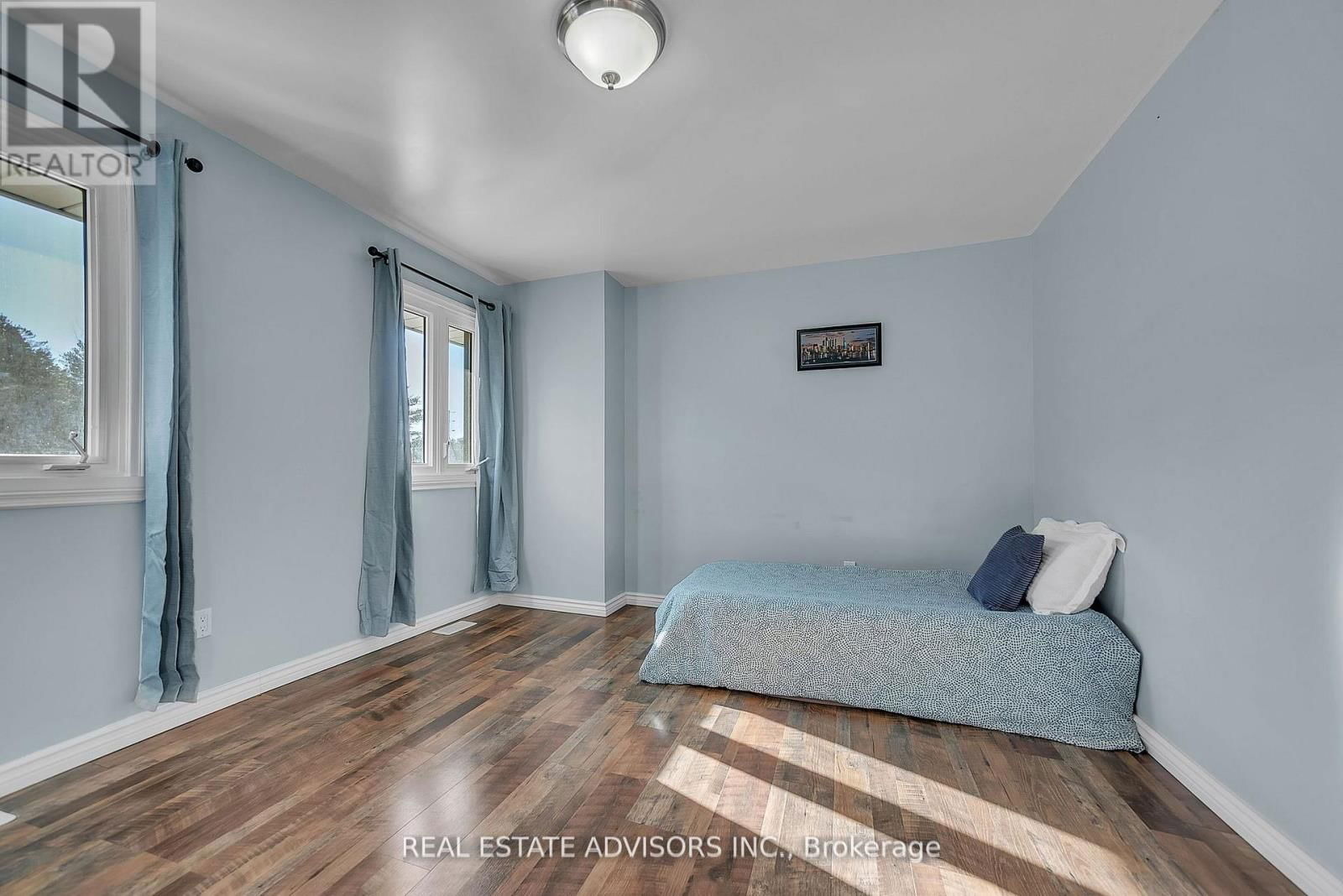 1633 STATION ROAD Image 10