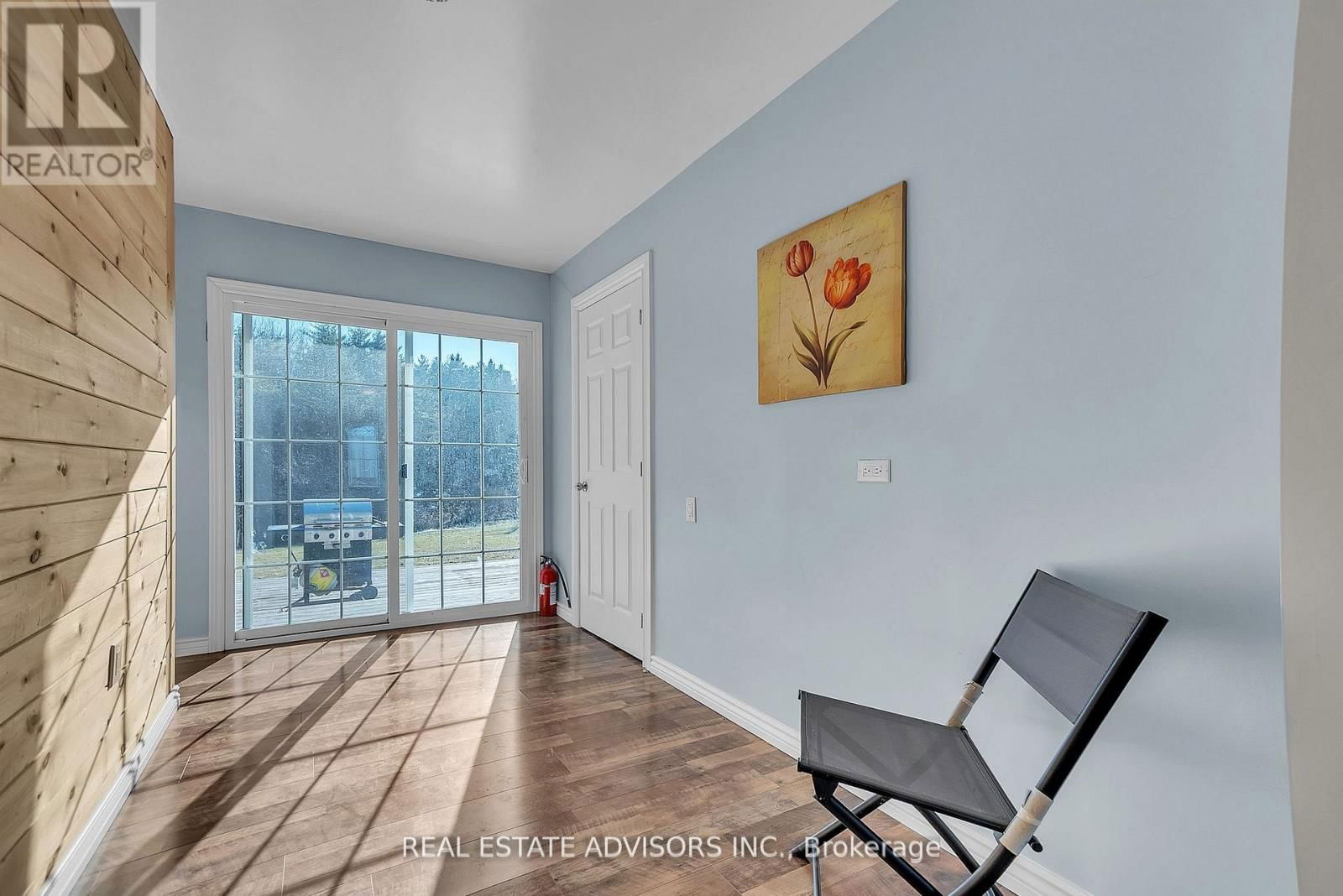 1633 STATION ROAD Image 13