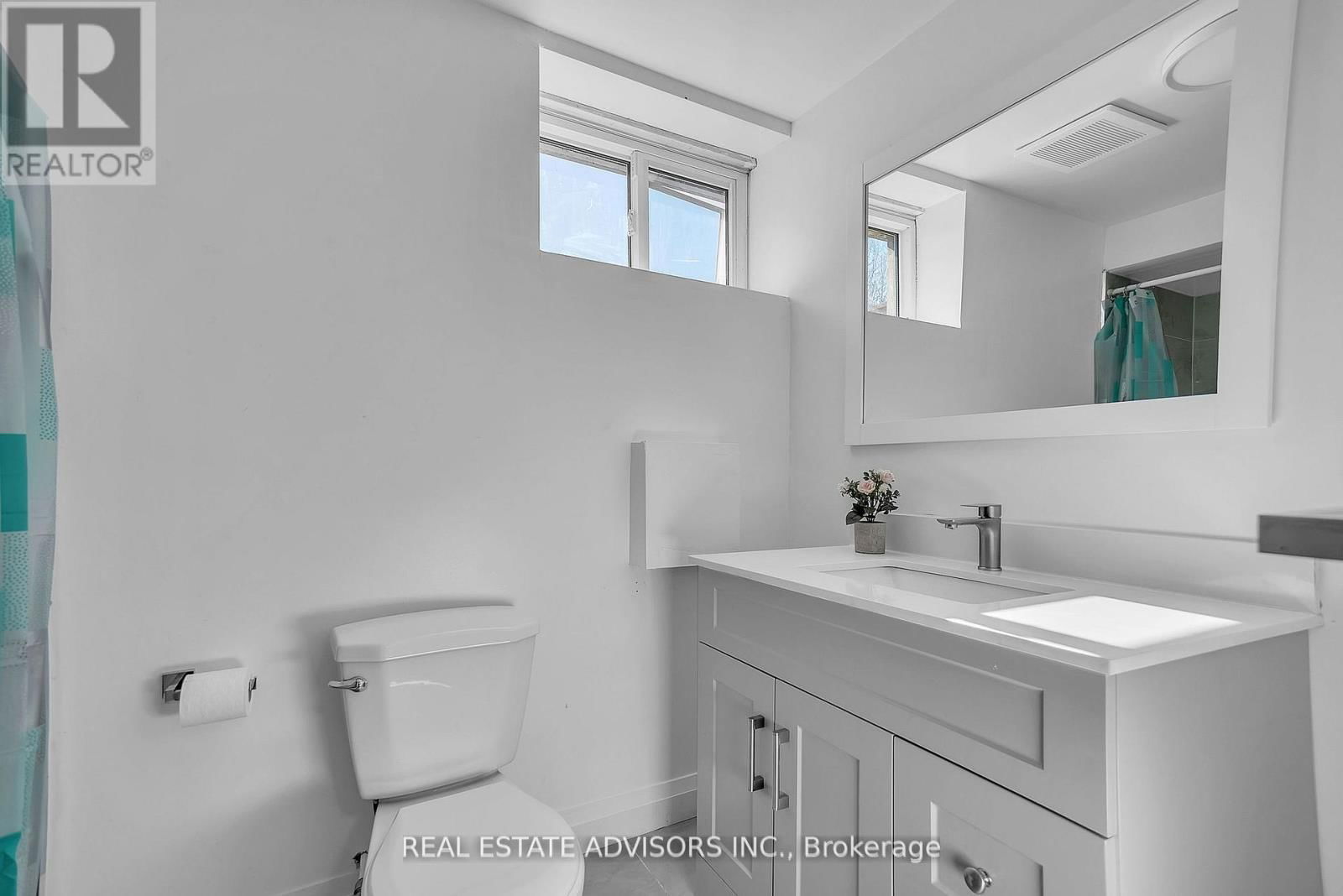 1633 STATION ROAD Image 24